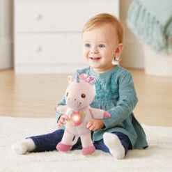 VTECH BABY Maé, Ma Licorne à Câliner - Peluche Licorne 9 VTECH BABY Maé, Ma Licorne à Câliner - Peluche Licorne -VTECH BABY Boutique 80 528105 MaC3A920ma20licorne20C3A020cC3A2liner enfant